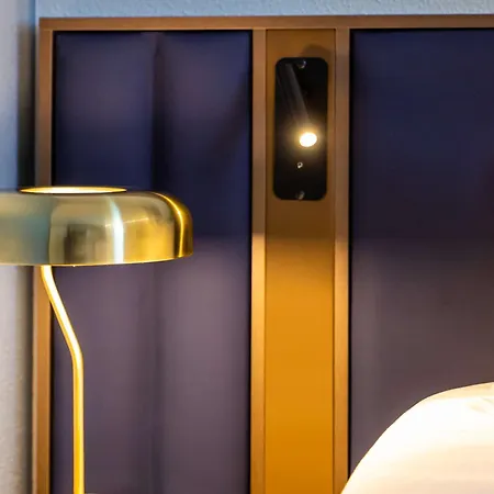 Mercure Toulouse Aeroport Otel Blagnac