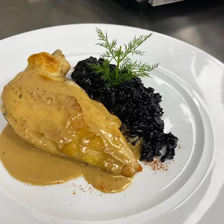 Hotel Mercure Toulouse Aeroport 4*