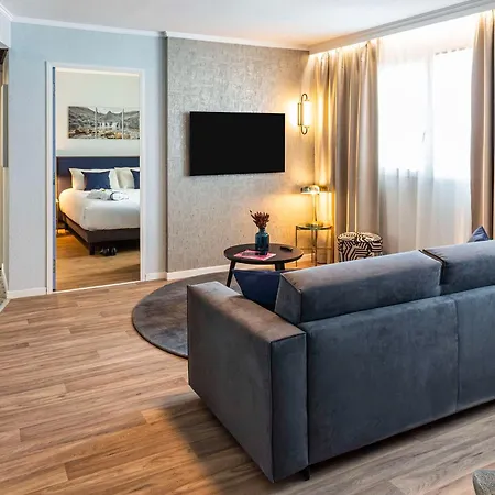 Hotel Mercure Toulouse Aeroport 4*