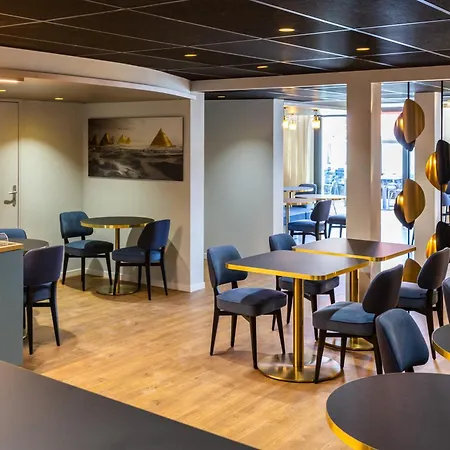 Hotel Mercure Toulouse Aeroport 4*