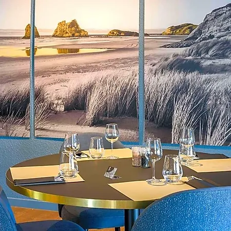 Mercure Toulouse Aeroport מלון 4*