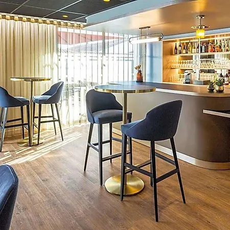Mercure Toulouse Aeroport מלון 4*