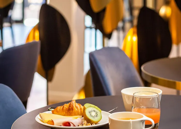 Отель Mercure Toulouse Aeroport 4*