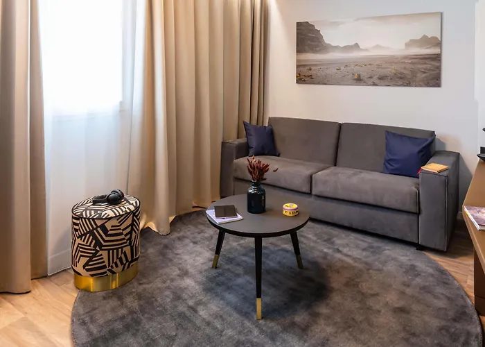 Отель Mercure Toulouse Aeroport 4*