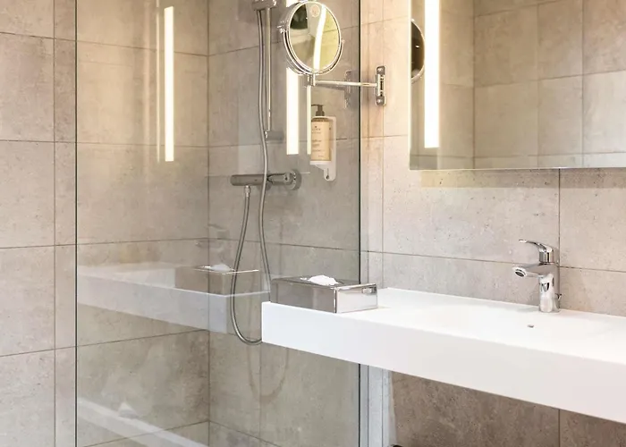 Mercure Toulouse Aeroport Hotel 4*